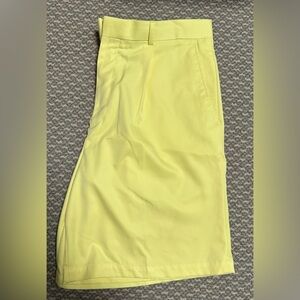 Elegant Yellow Golf shorts